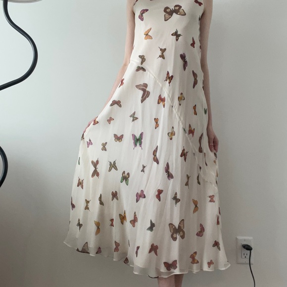Vintage Silk Bloomingdale’s Butterfly Dress - Picture 3 of 11